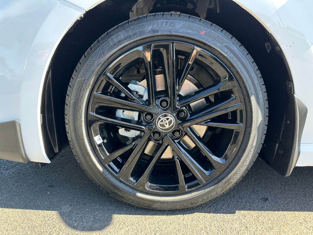 2026 Toyota Camry SE photo 12