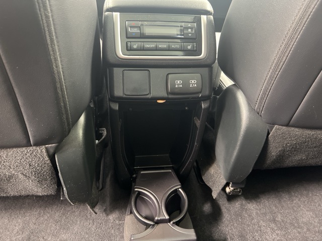 2022 Subaru Ascent Limited photo 16