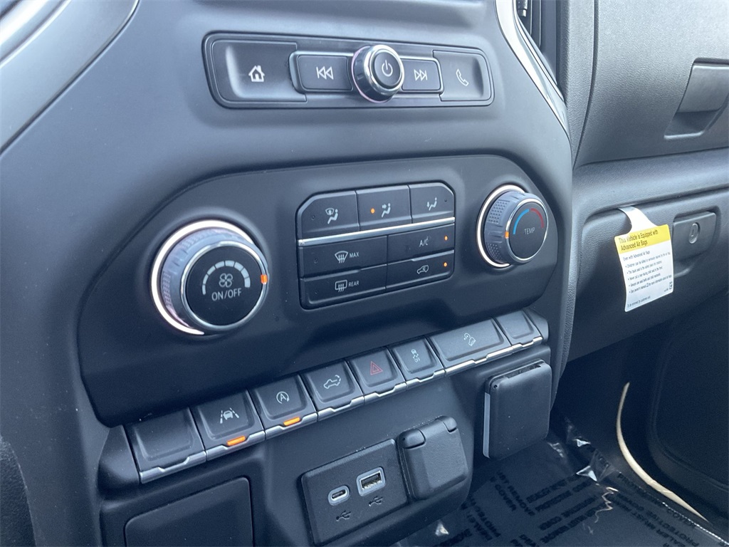 2022 Chevrolet Silverado 1500 Custom Trail Boss photo 15