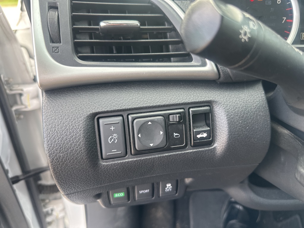 2018 Nissan Sentra SV photo 12