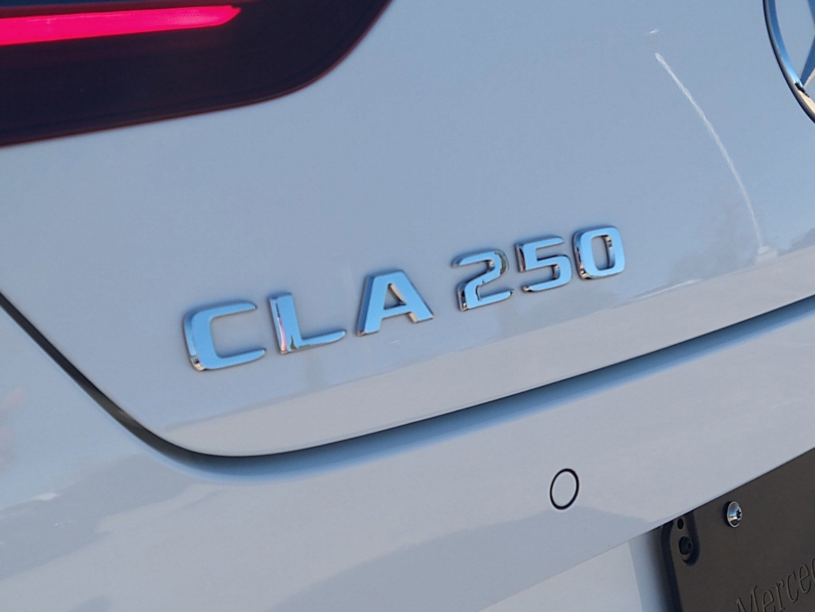 2024 Mercedes Benz CLA 250 4MATIC photo 4