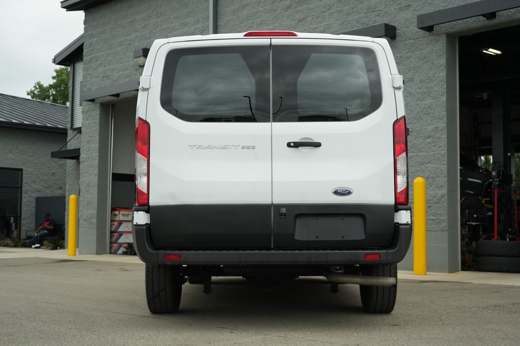 2023 Ford Transit photo 13