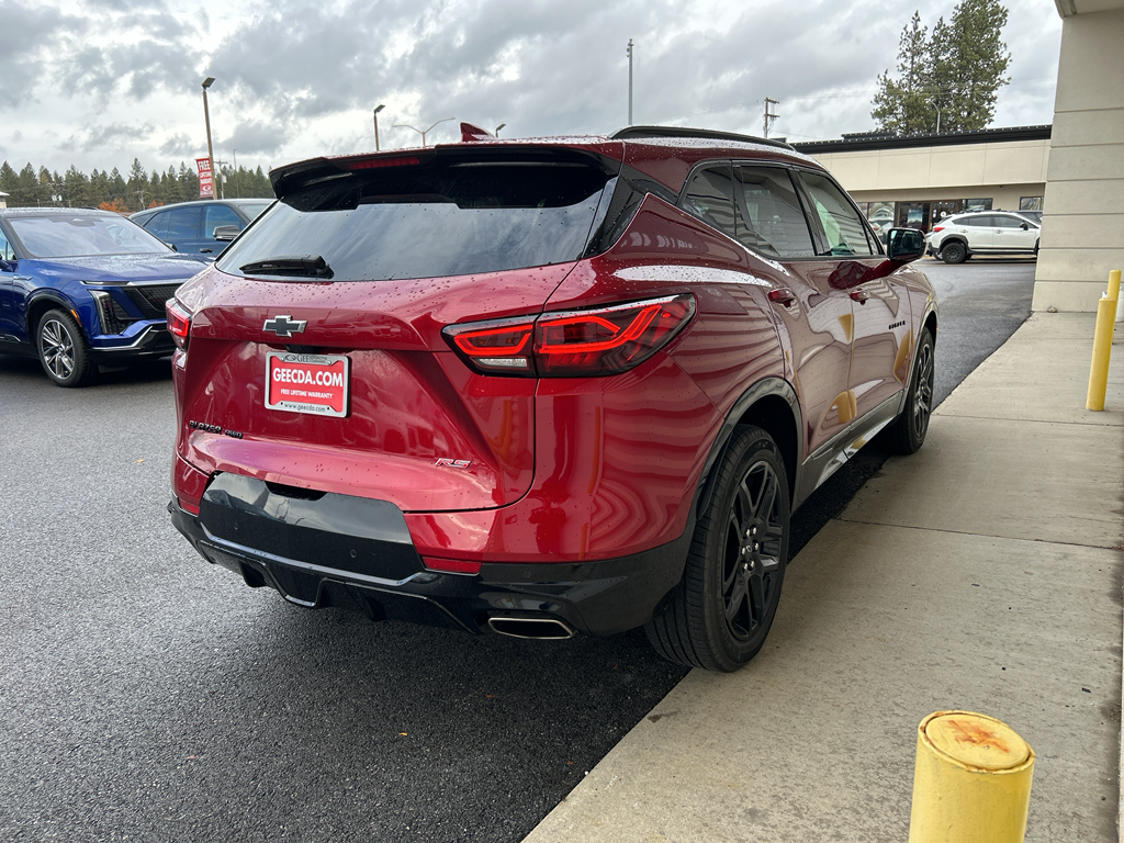 2025 Chevrolet Blazer RS photo 4
