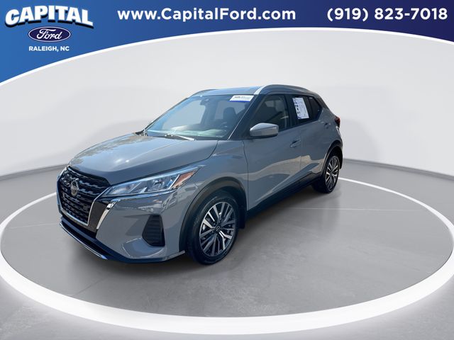 2022 Nissan Kicks SV photo 4