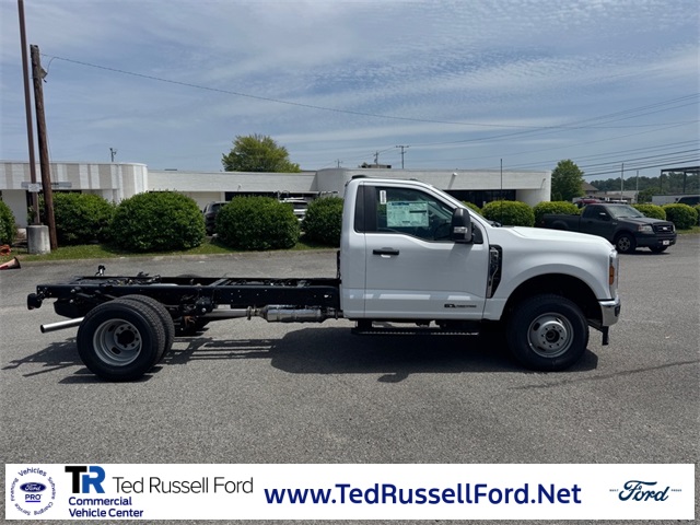 2025 Ford F-350 XL photo 4