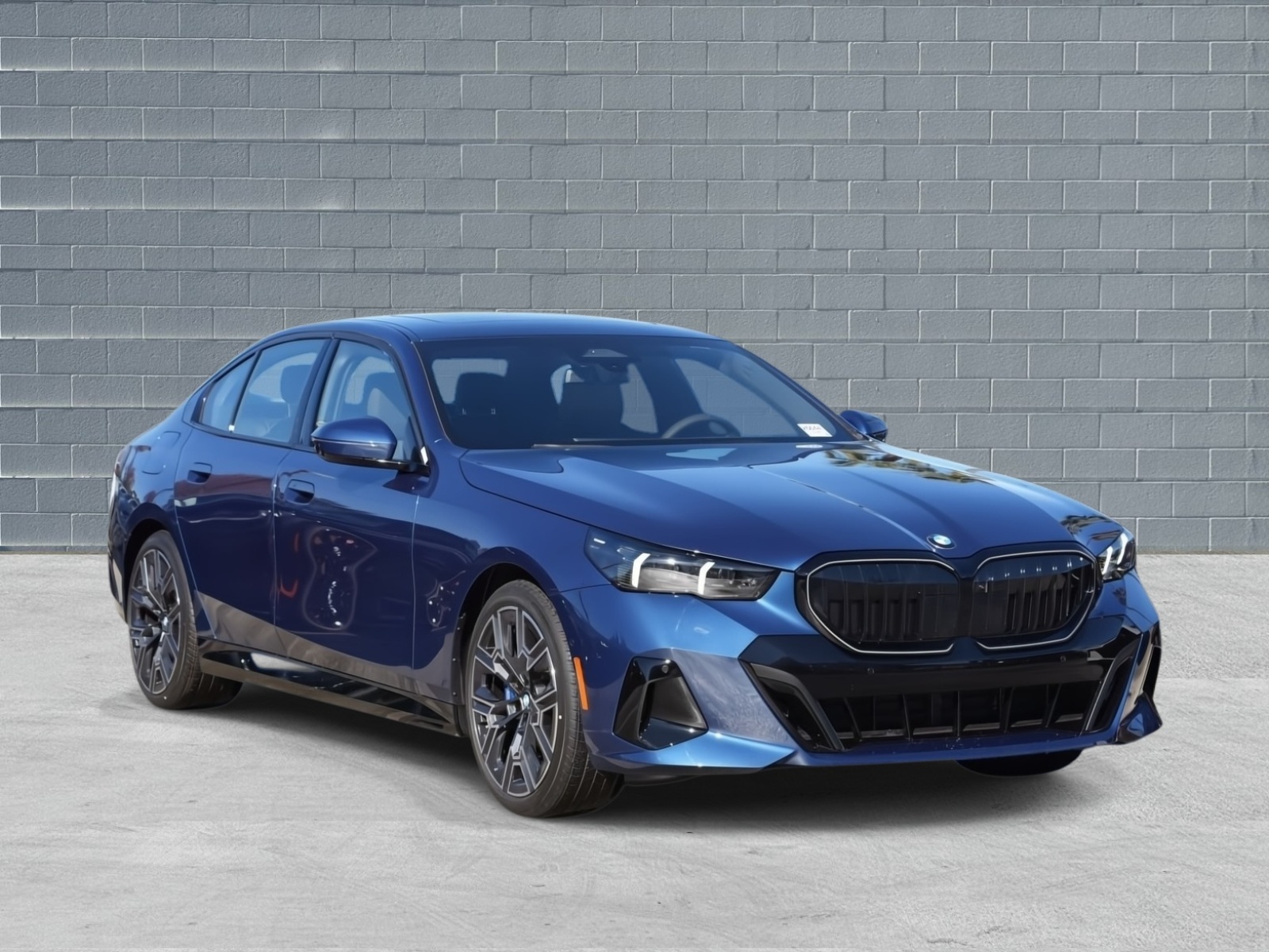 2026 BMW 5 Series 530i's photo