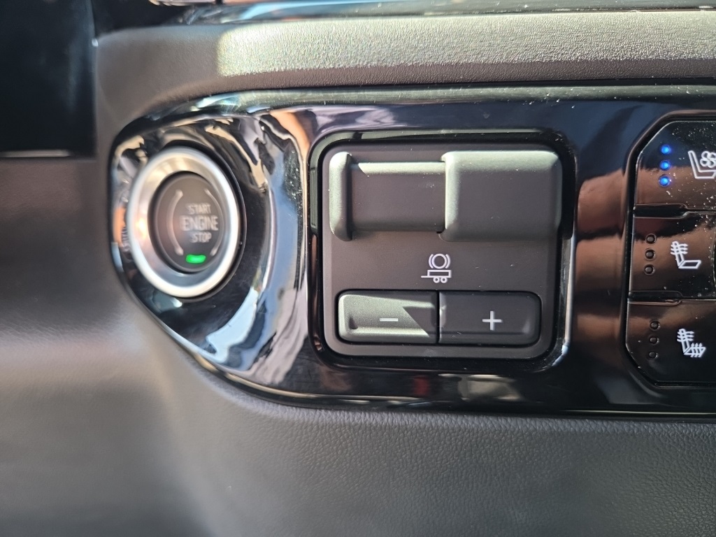 2022 Chevrolet Silverado 1500 ZR2 photo 21