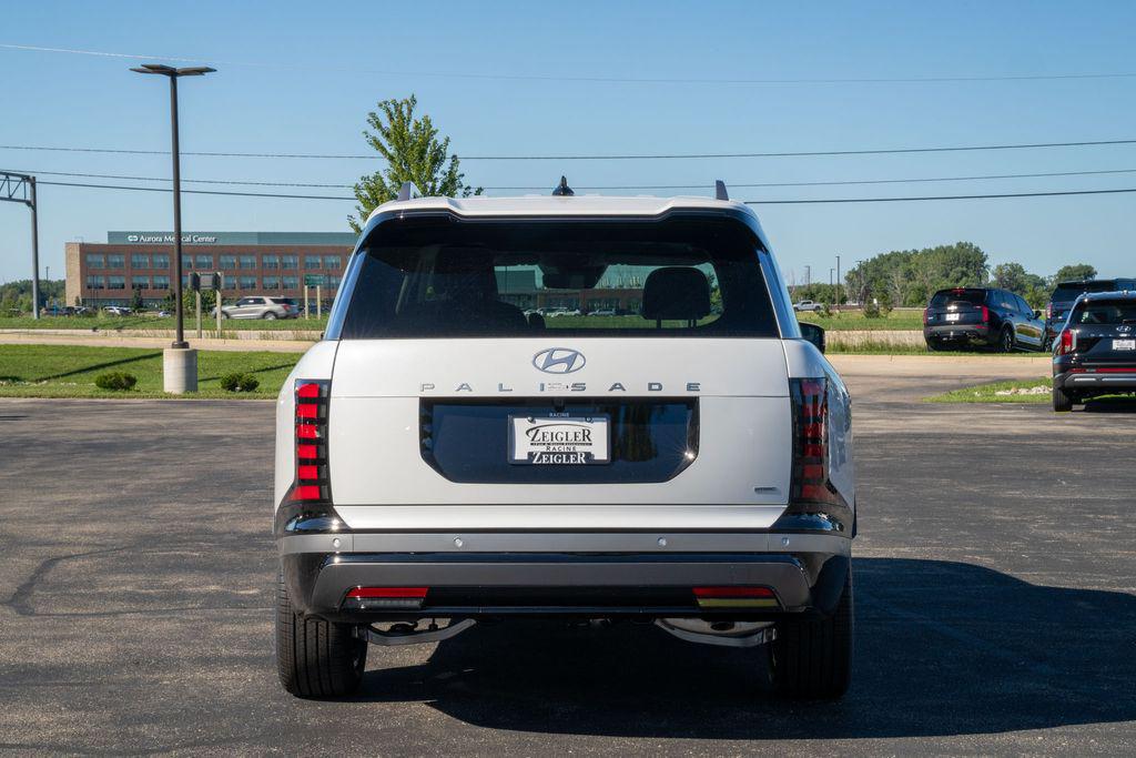 2026 Hyundai Palisade Limited photo 6