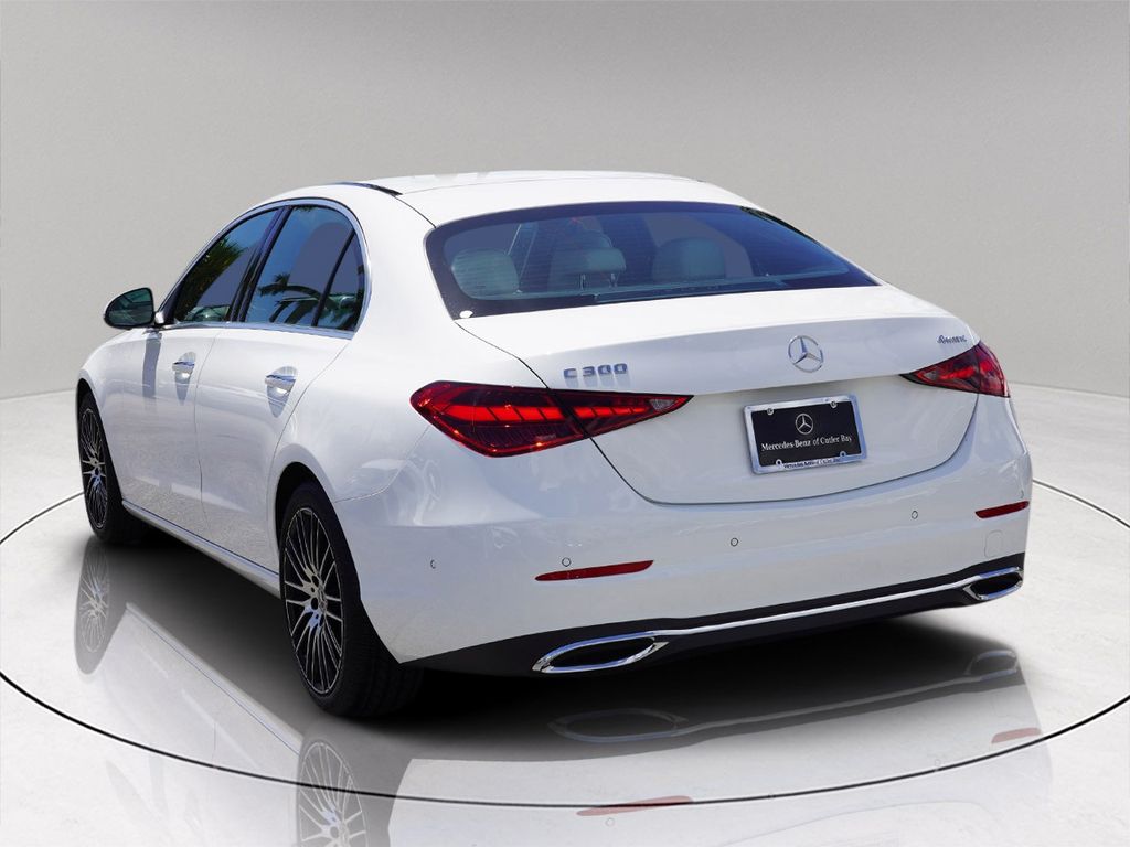 2025 Mercedes Benz C 300 4MATIC photo 4