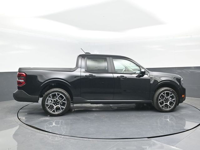 2025 Ford Maverick Lariat photo 3