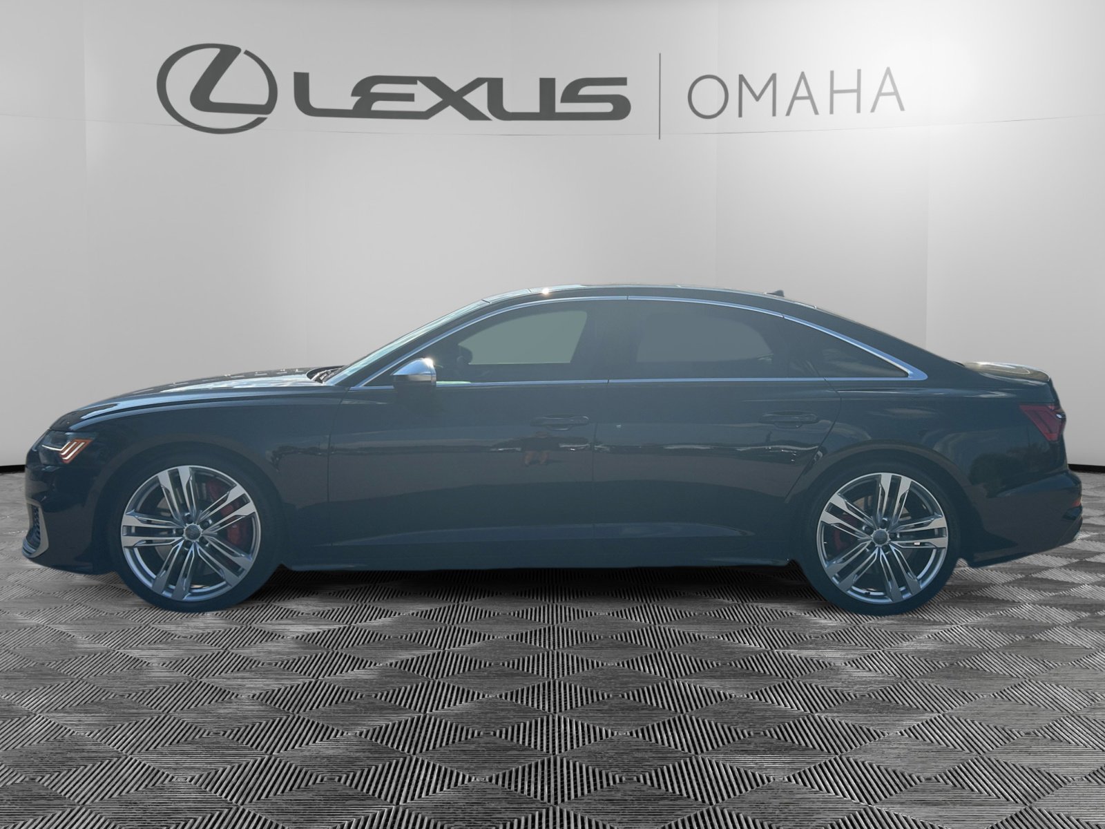 2020 Audi S6 Prestige photo 2