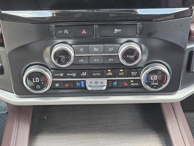 2024 Ford Expedition Limited photo 14