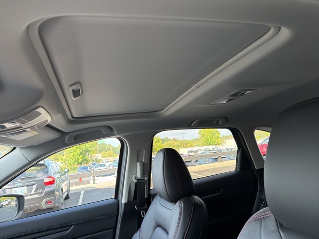 2025 Mazda CX-5 2.5 S Carbon photo 11
