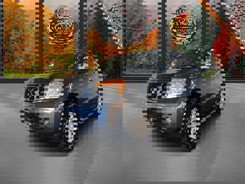 2011 Nissan Armada SV