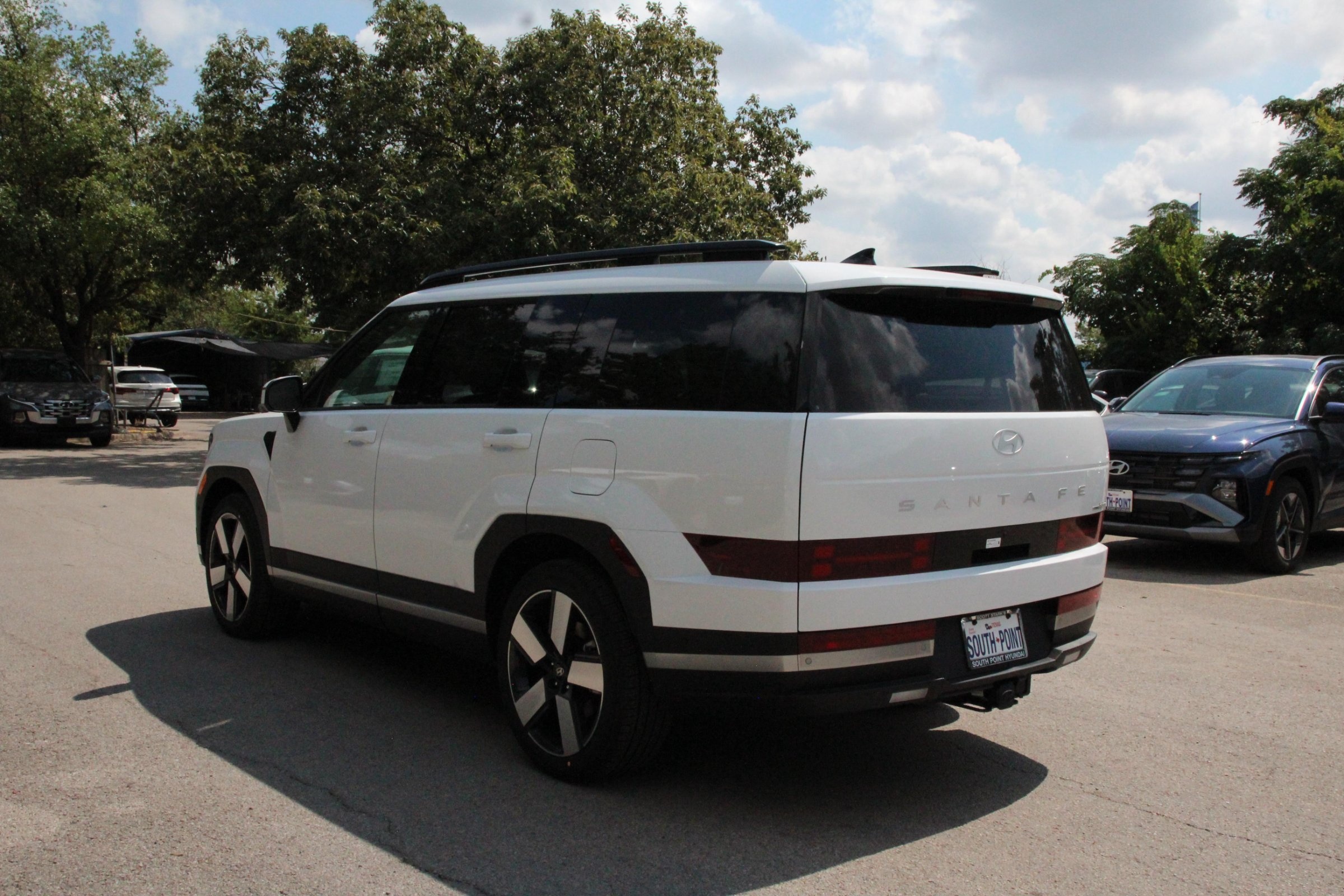 2026 Hyundai Santa Fe Limited photo 4