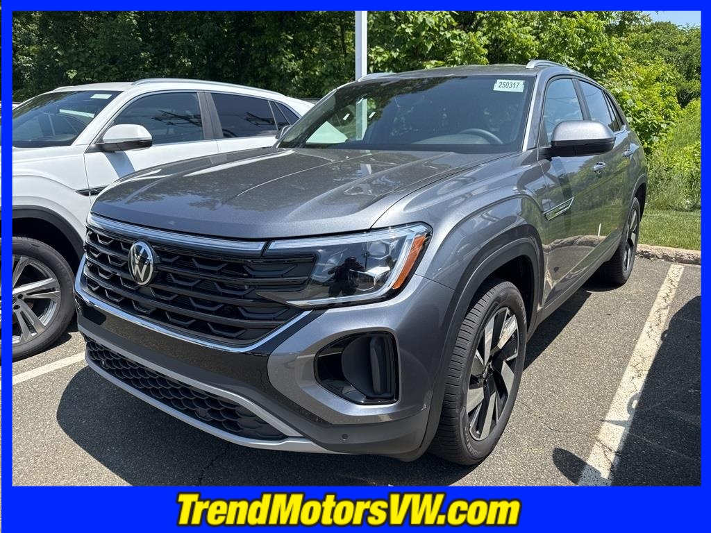 2025 Volkswagen Atlas Cross Sport SE Technology photo 3