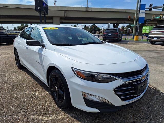 2024 Chevrolet Malibu LS photo 7