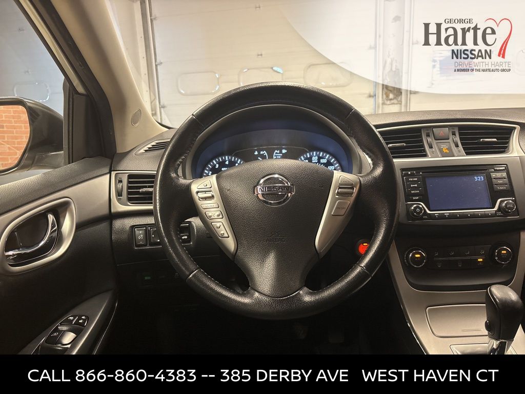 2015 Nissan Sentra SV photo 15