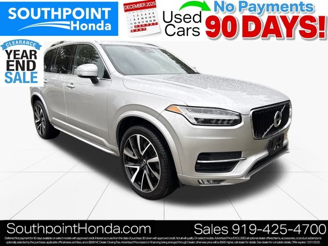 2019 Volvo XC90 Momentum's photo