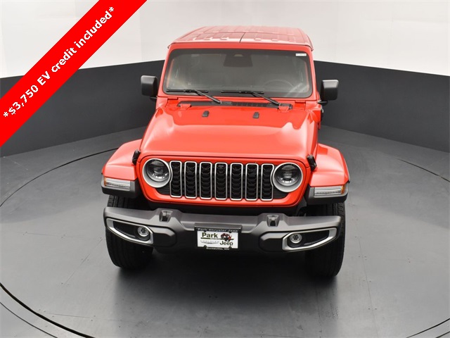2025 Jeep Wrangler Sahara 4xe photo 13