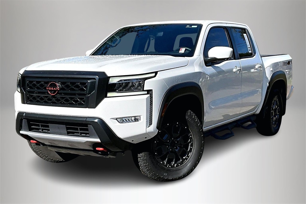 2023 Nissan Frontier PRO-4X's photo