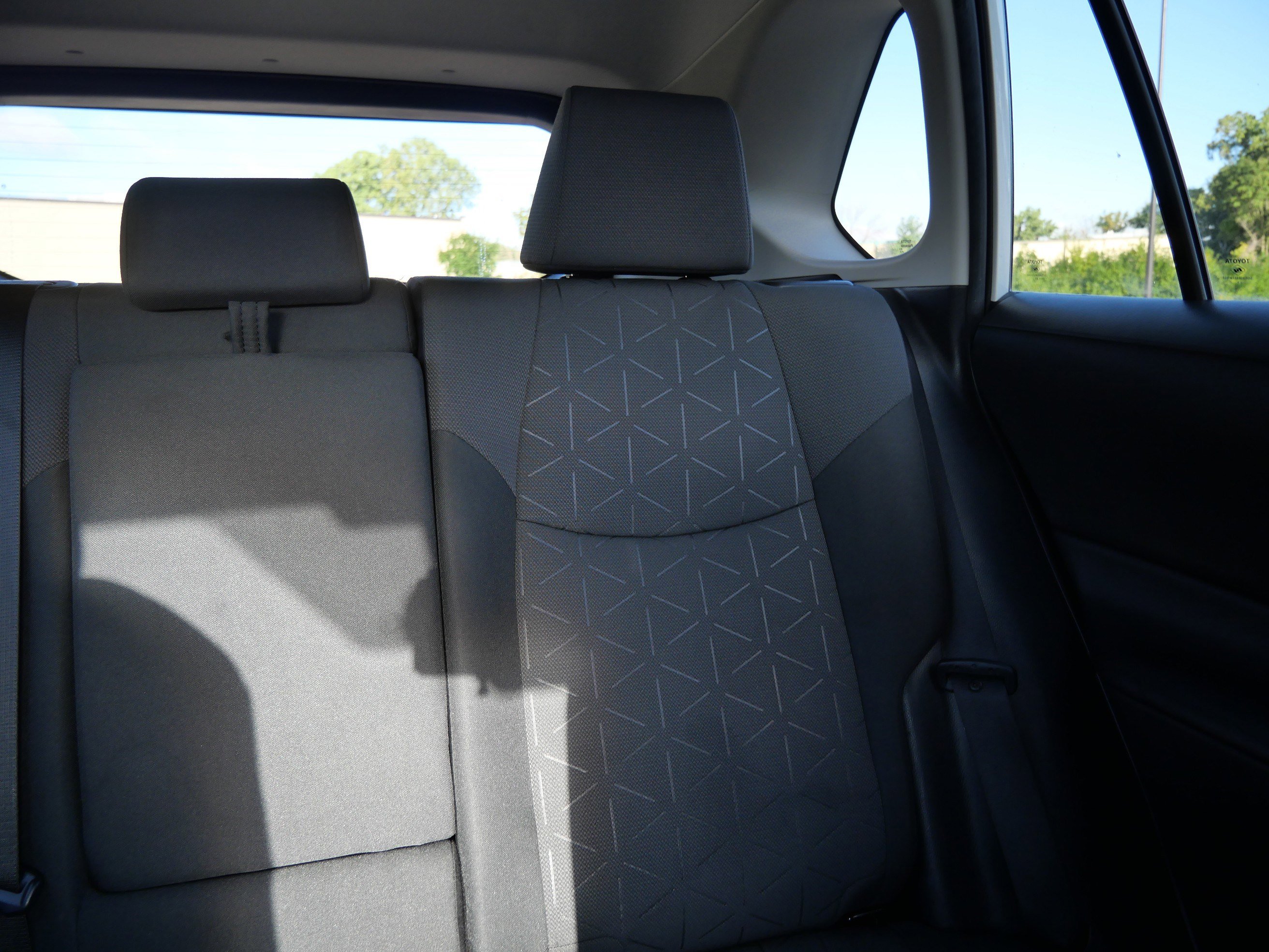 2023 Toyota RAV4 XLE photo 13