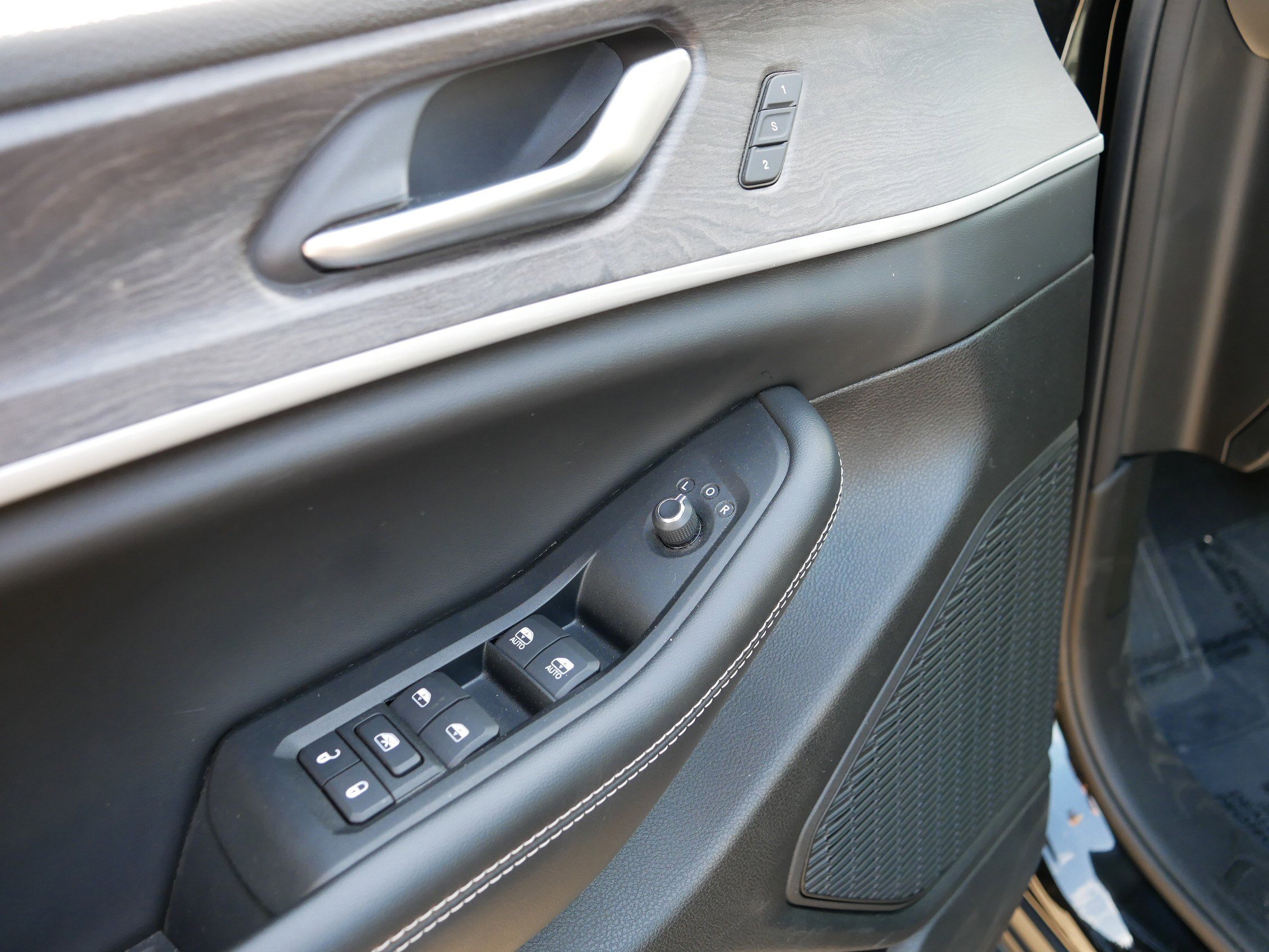 2023 Jeep Grand Cherokee Limited photo 18