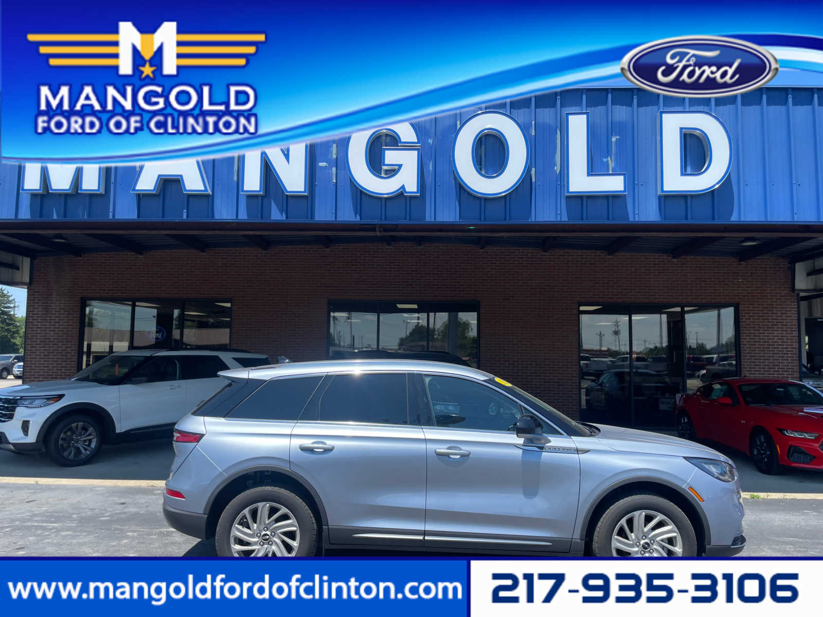 2022 Lincoln Corsair Base