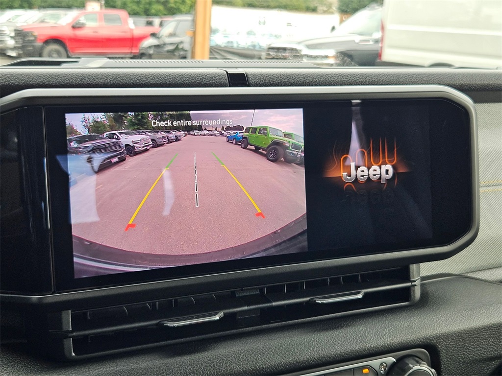 2025 Jeep Wrangler Sport photo 21