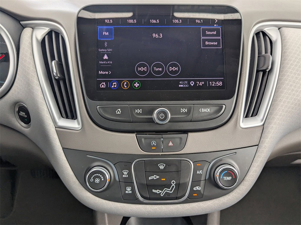 2022 Chevrolet Malibu LS photo 14