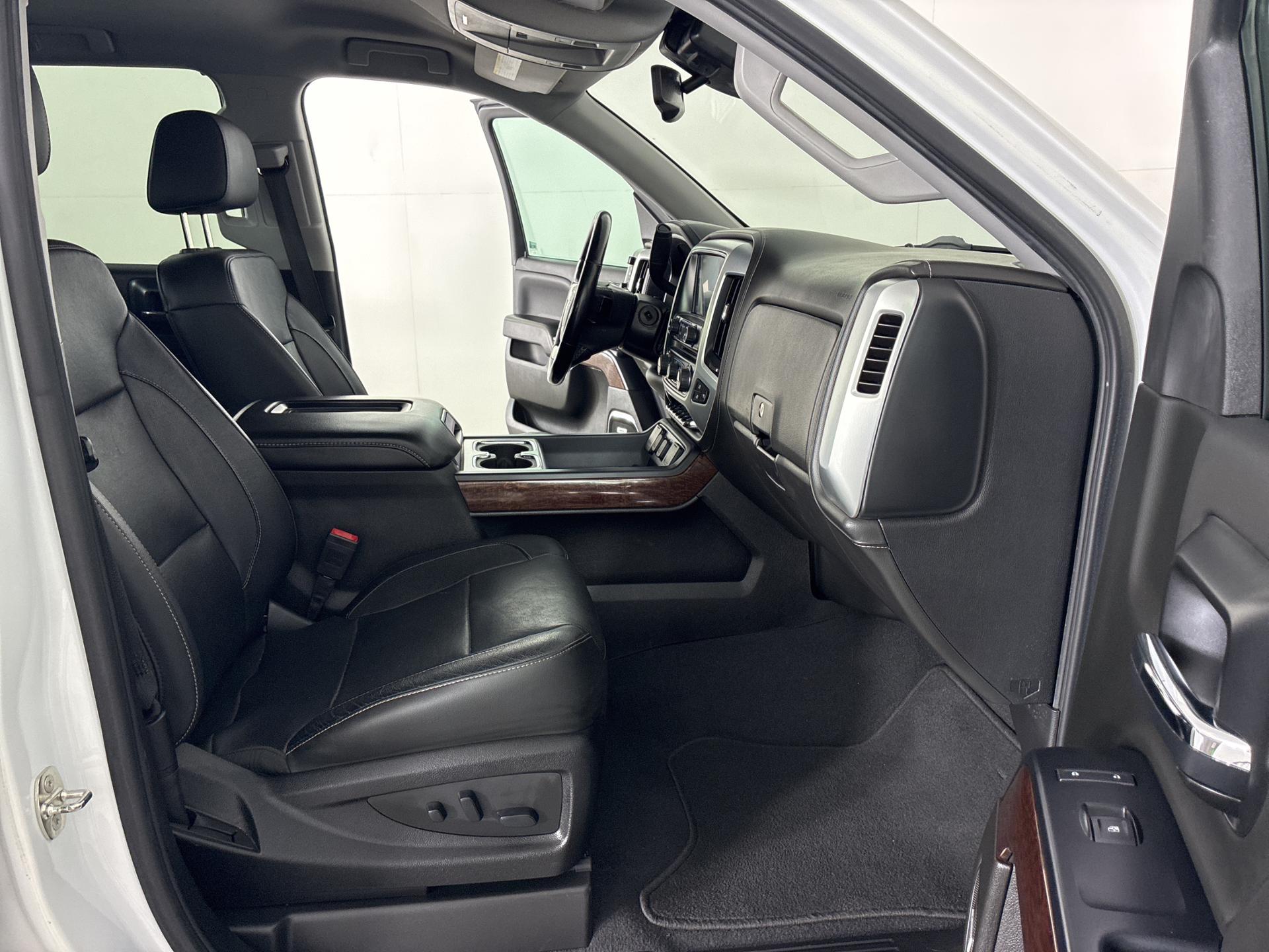 2018 Gmc Sierra SLT photo 16