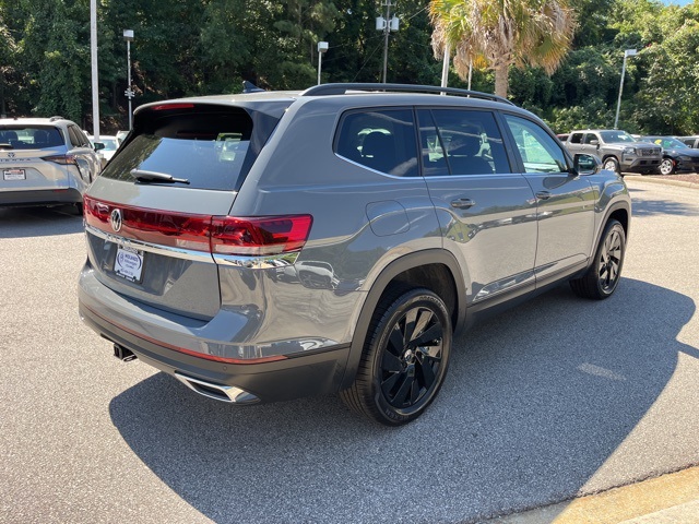 2026 Volkswagen Atlas SE Technology photo 3