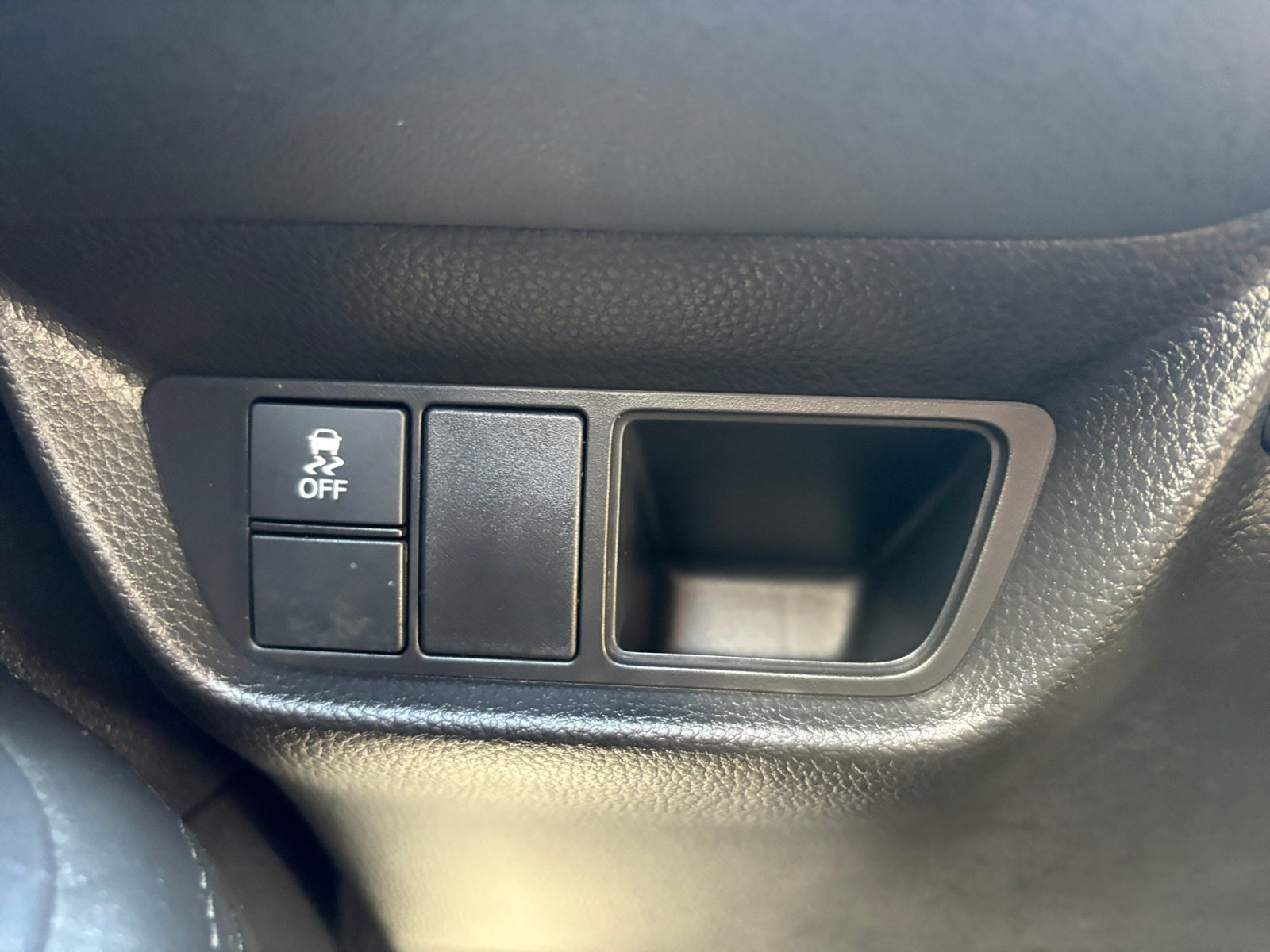 2023 Honda HR-V LX photo 14