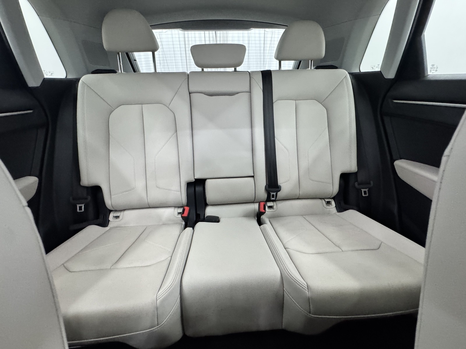 2024 Audi Q3 S line Premium photo 13