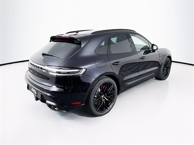 2026 Porsche Macan GTS photo 9