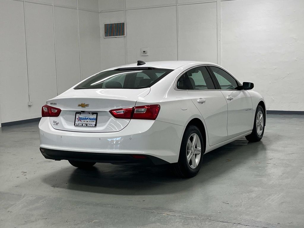 2024 Chevrolet Malibu LS photo 6