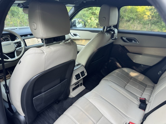 2022 Land Rover Range Rover Velar P250 R-Dynamic S photo 13