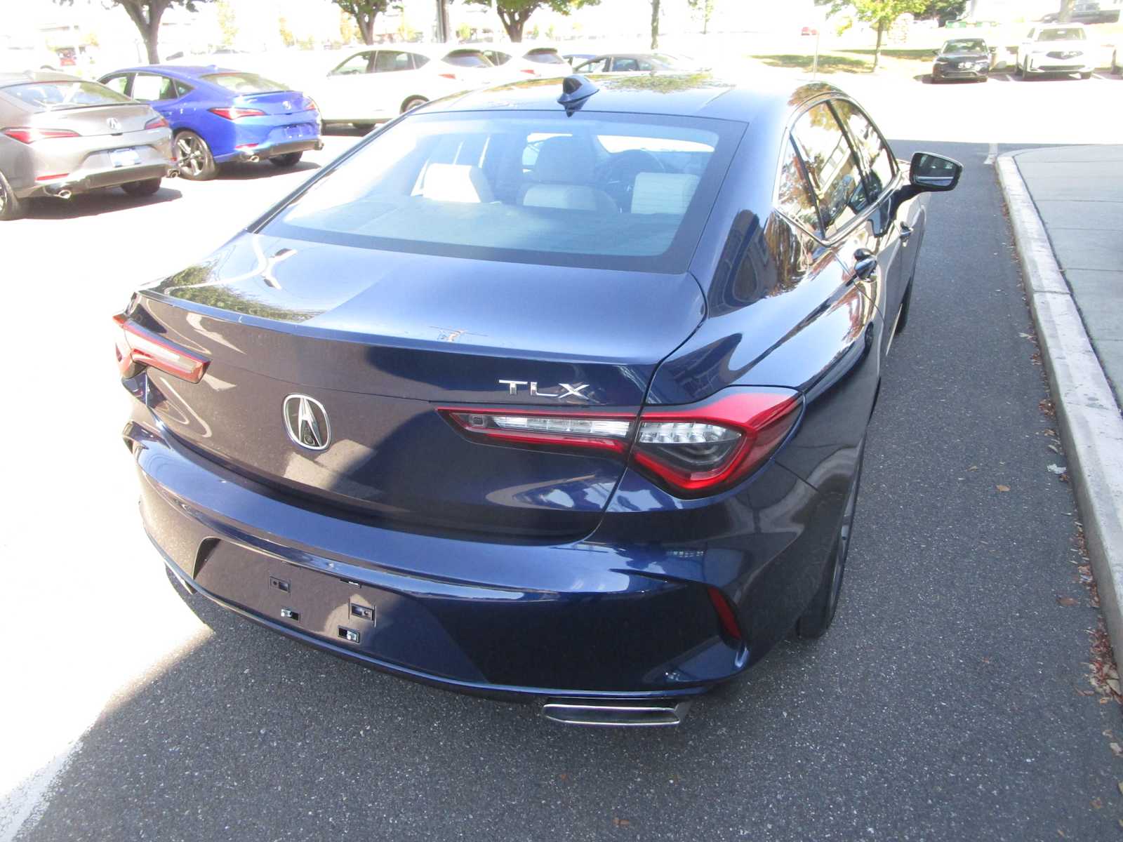2021 Acura TLX photo 4