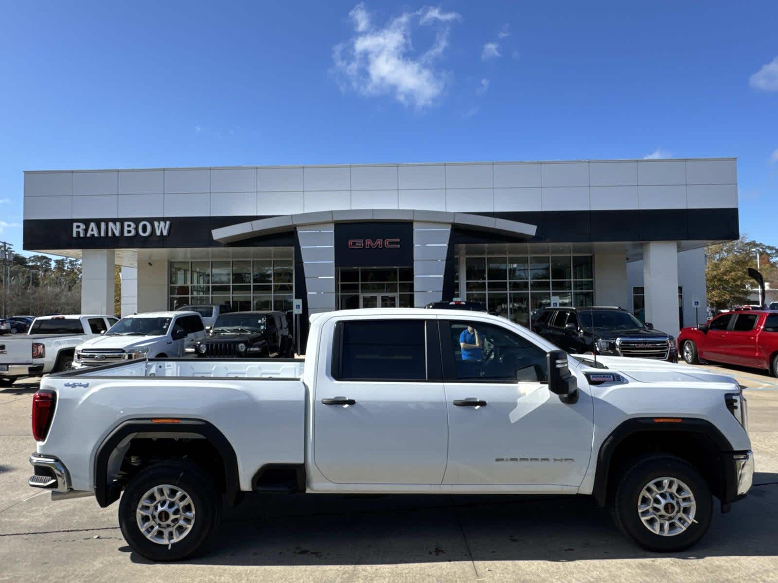 2026 GMC Sierra 2500HD Pro's photo