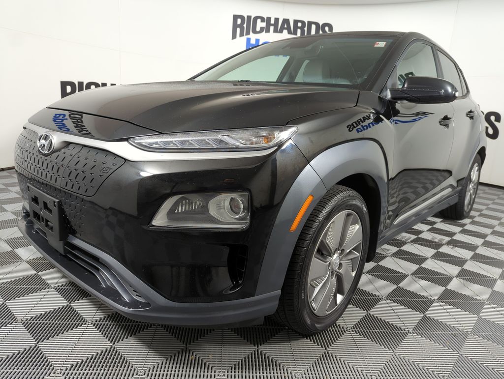 2021 Hyundai Kona EV Ultimate's photo