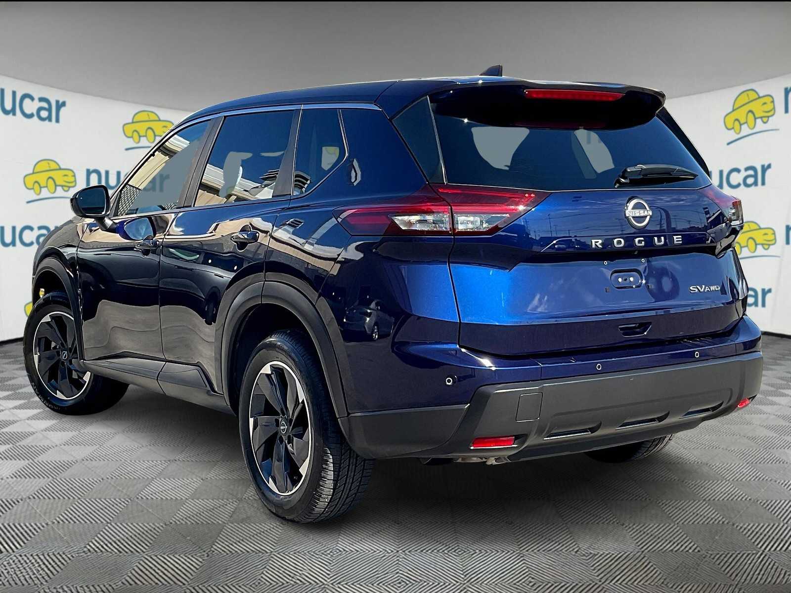 2024 Nissan Rogue SV photo 4