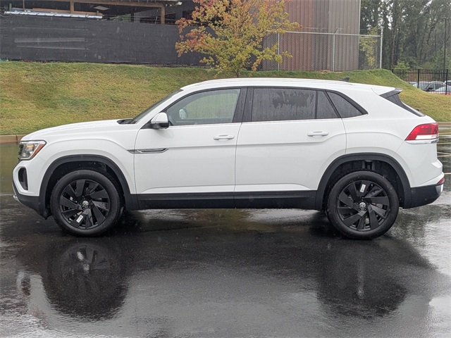2025 Volkswagen Atlas Cross Sport SE Technology photo 4