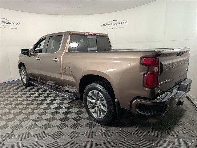 2019 Chevrolet Silverado 1500 High Country photo 3