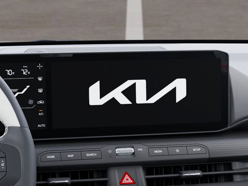 2025 Kia K4 GT-Line photo 19