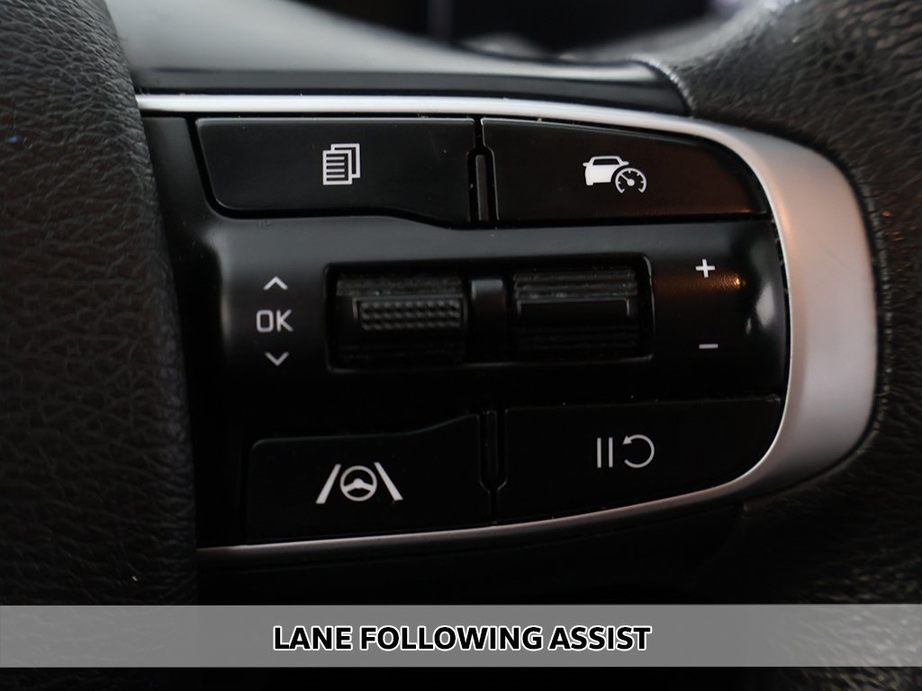 2024 Kia Sportage LX photo 3