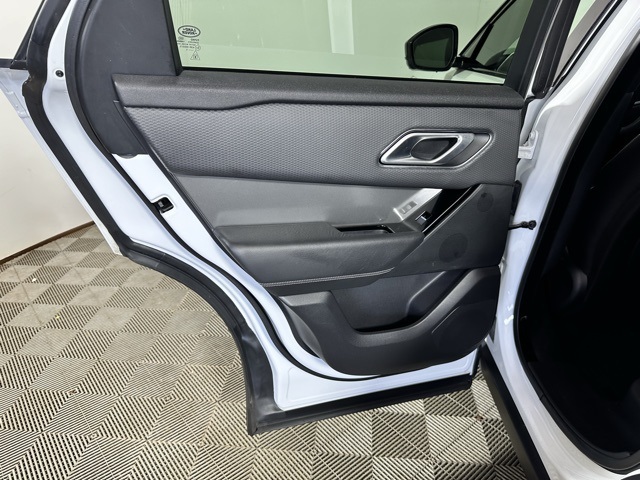 2021 Land Rover Range Rover Velar S photo 14