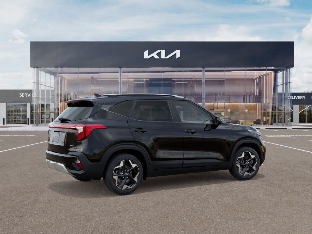 2026 Kia Seltos S photo 5
