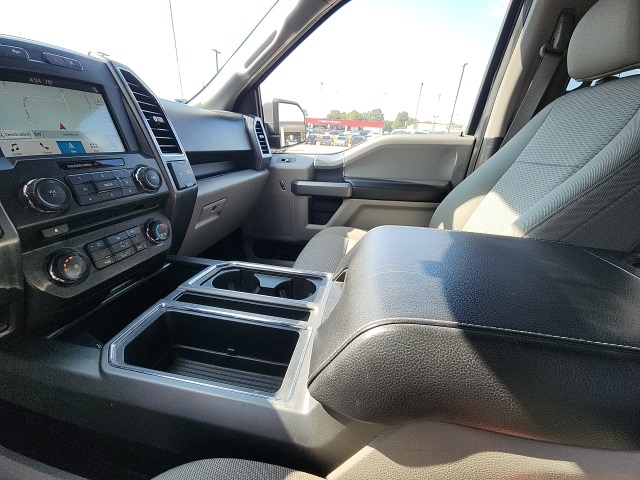 2018 Ford F-150 XLT photo 12