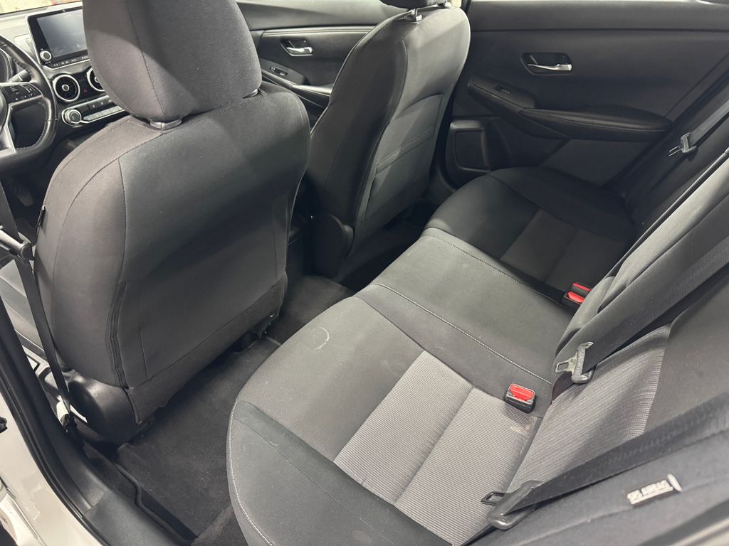 2022 Nissan Sentra SV photo 14