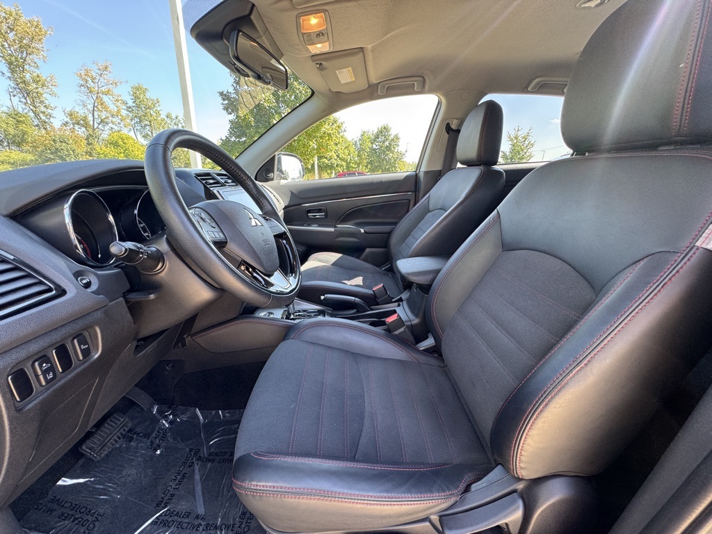 2024 Mitsubishi Outlander Sport ES LE SE photo 20